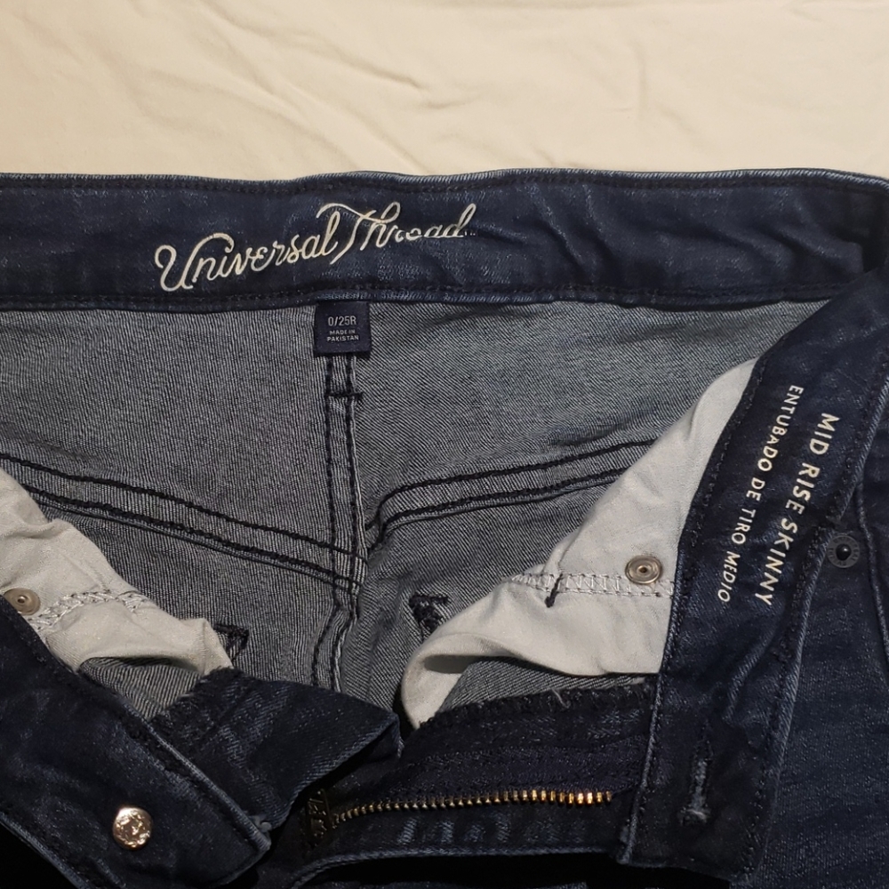 Jeans - Picture 4 of 4